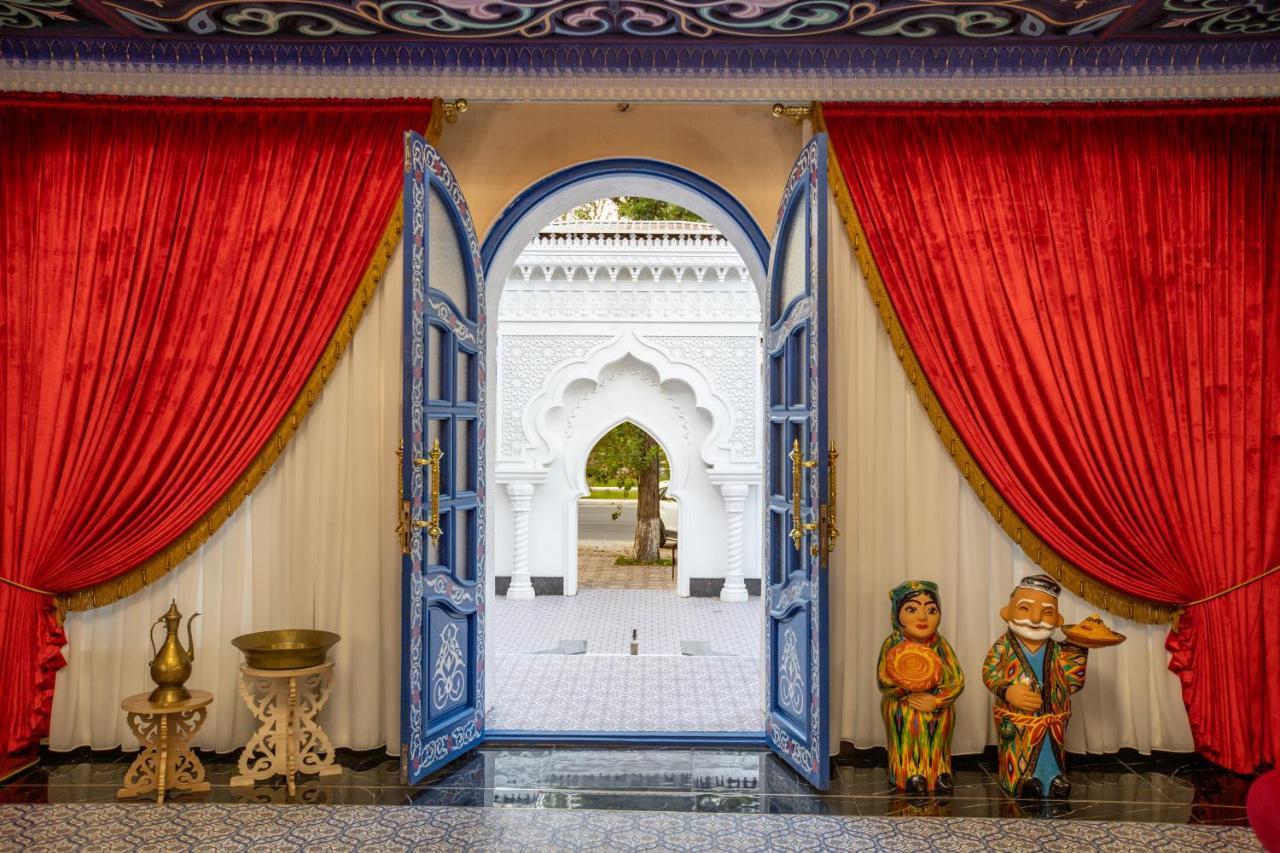 The Shahar Hotel Tasken Kültér fotó